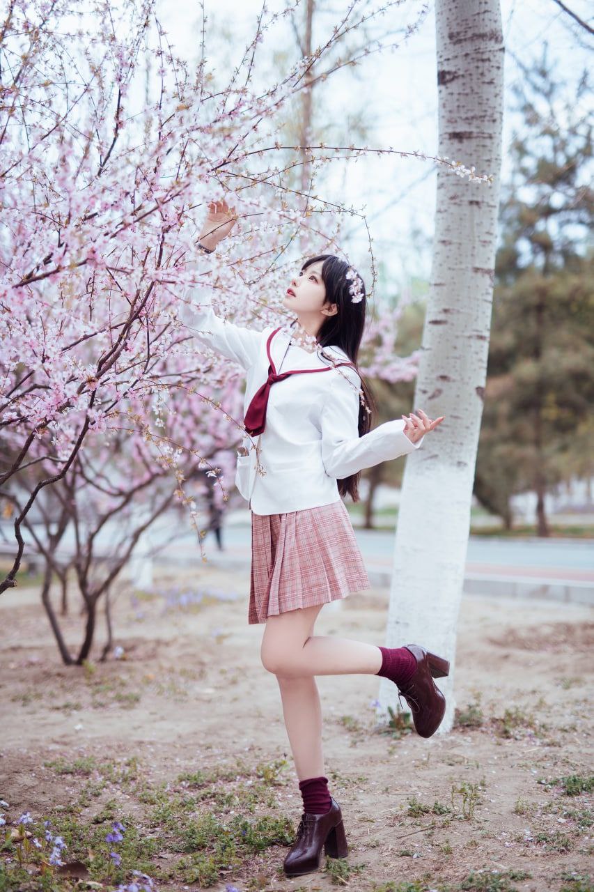精品AV熟女一區(qū)二區(qū)偷窺海灘